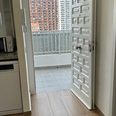 Paradise Ducado Benidorm Vistas Al Mar, Piscina, Parking Gratis Y Wifi 4 Persona *