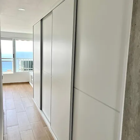 Paradise Ducado Benidorm Vistas Al Mar, Piscina, Parking Gratis Y Wifi 4 Persona Apartment